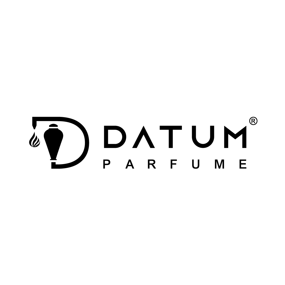 Наружная реклама бренда Datum Parfume